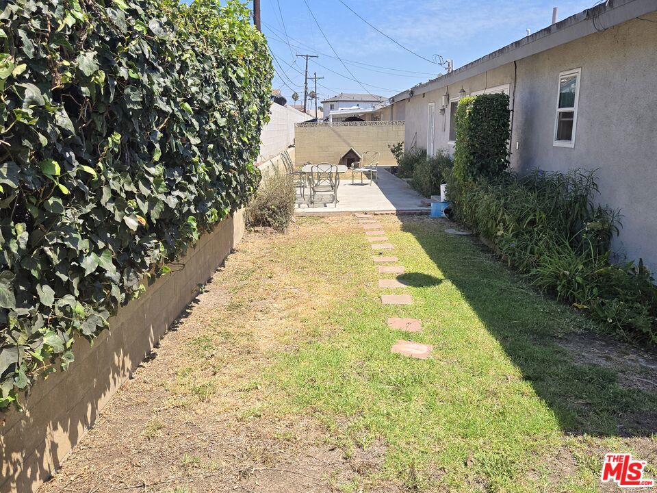 819 E 146th Street Property Photo 11