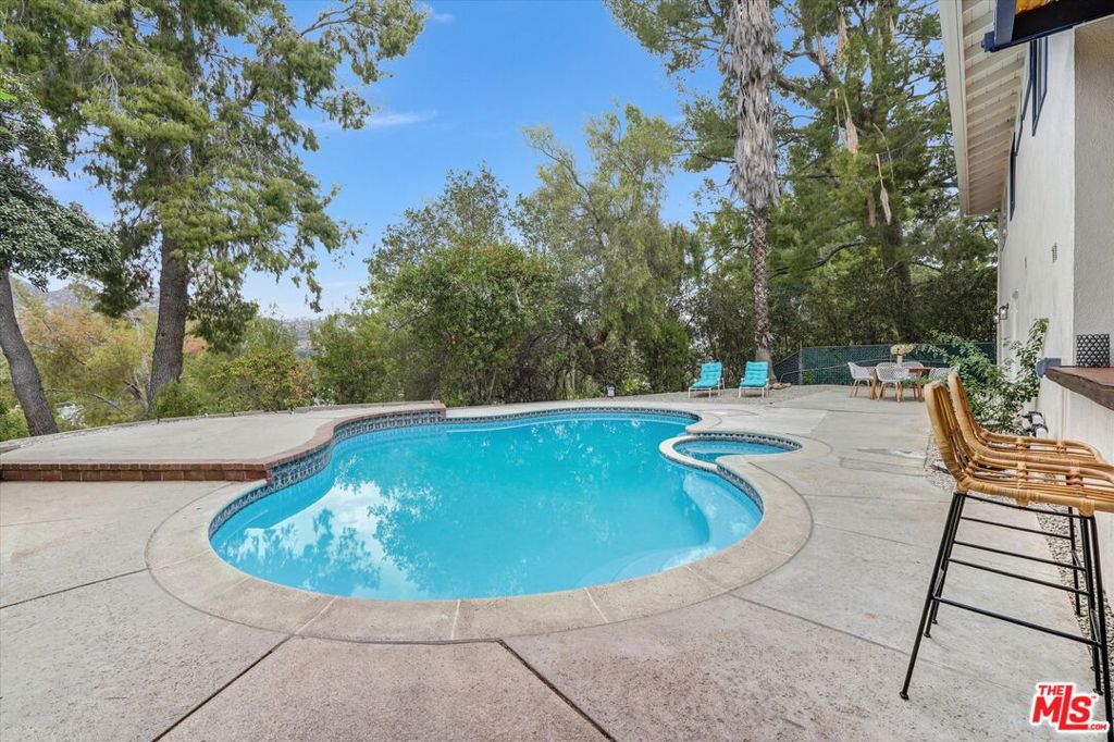 9721 Nevada Avenue Property Photo 14