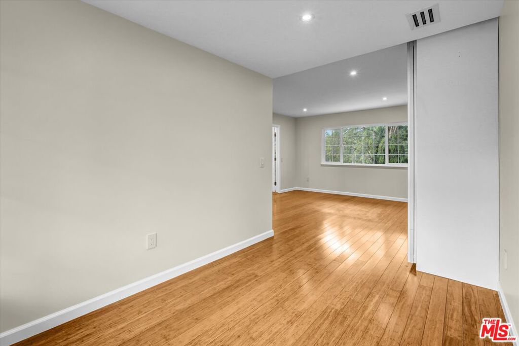 9721 Nevada Avenue Property Photo 17