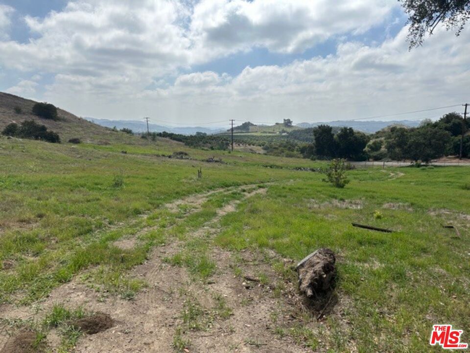 20940 Carancho Road Property Photo 11