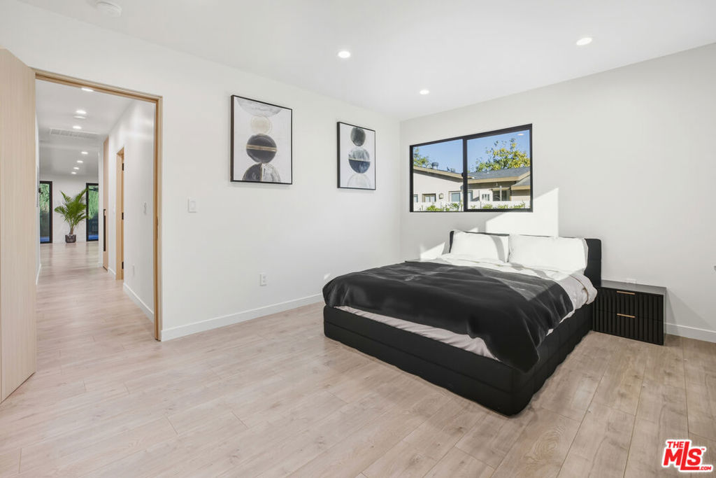 16823 Valerio Street Property Photo 8