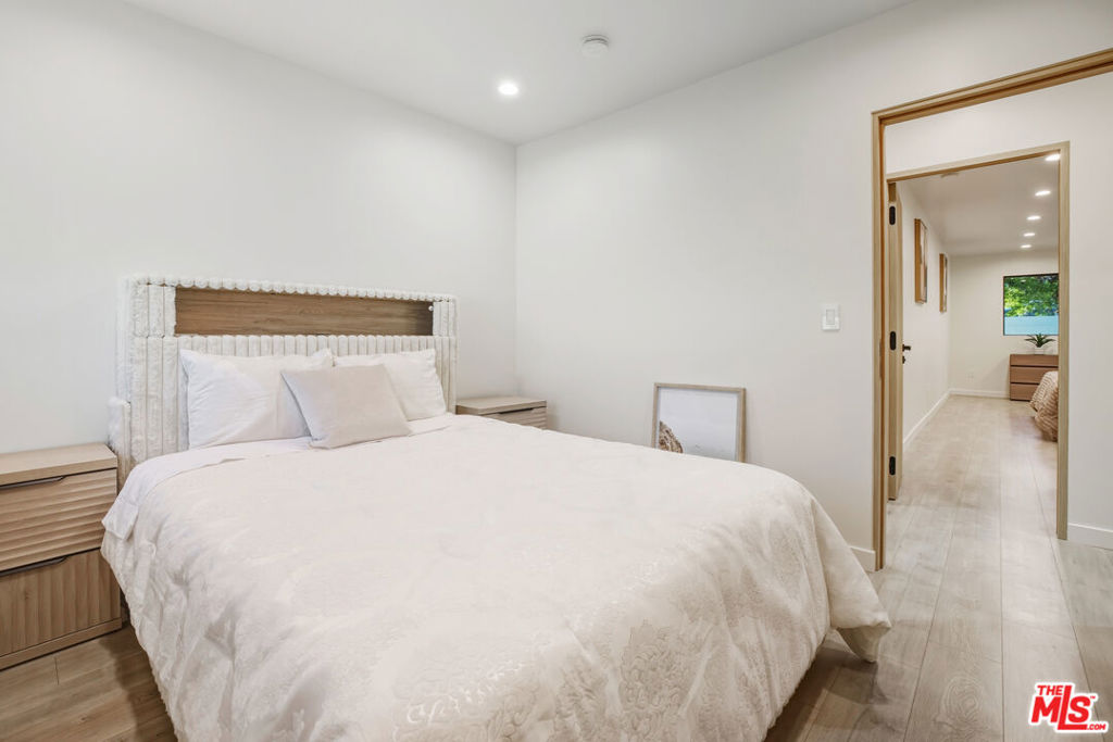 16823 Valerio Street Property Photo 30