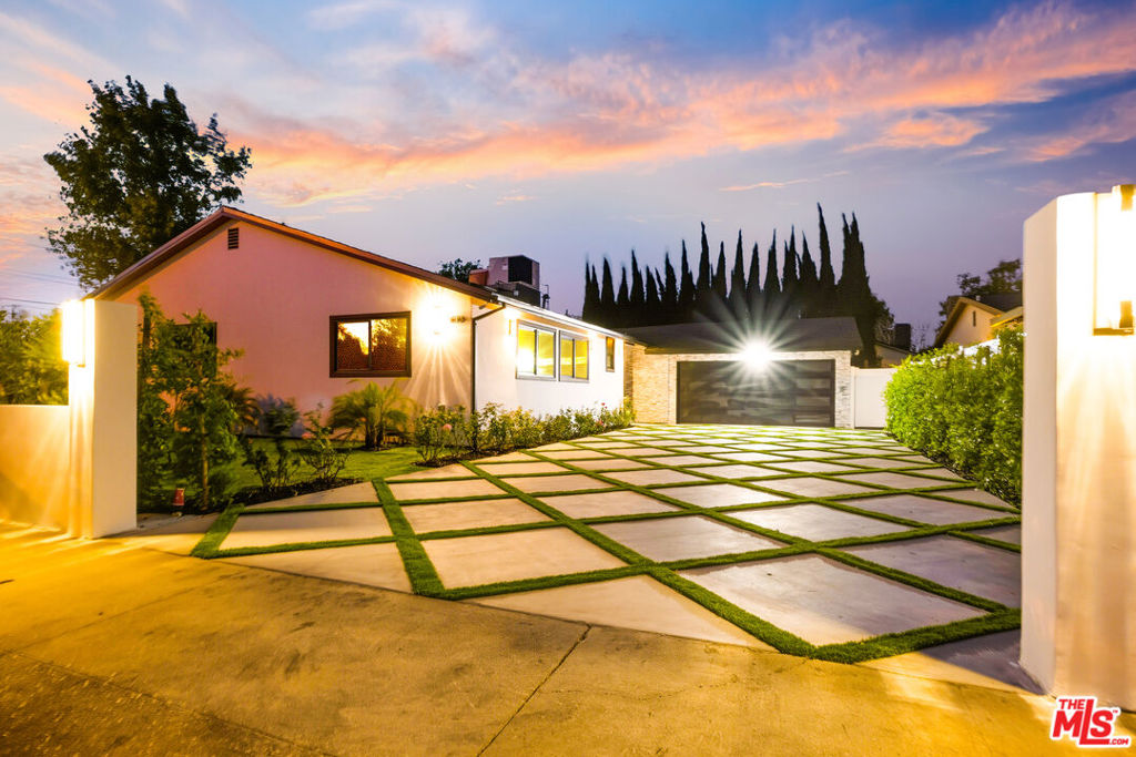 16823 Valerio Street Property Photo 36