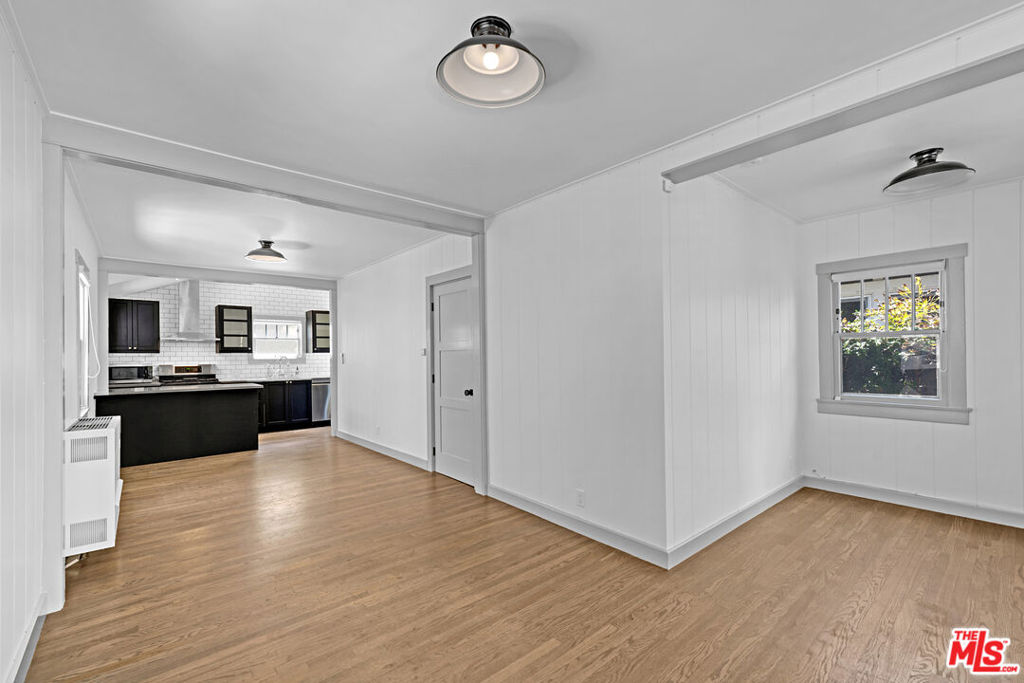 30 Fleet Street Property Photo 11