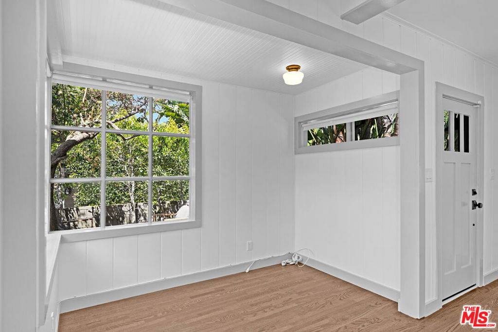 30 Fleet Street Property Photo 16