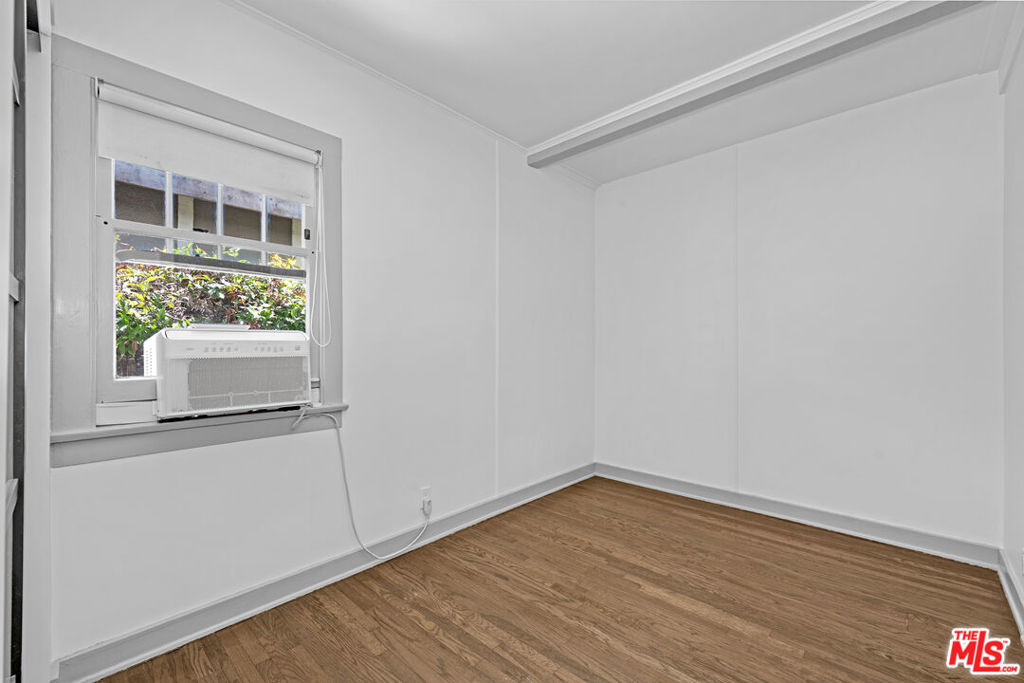 30 Fleet Street Property Photo 27