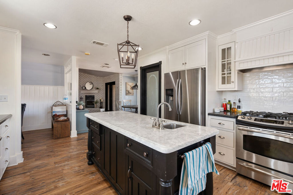 18626 Fairburn Street Property Photo 22