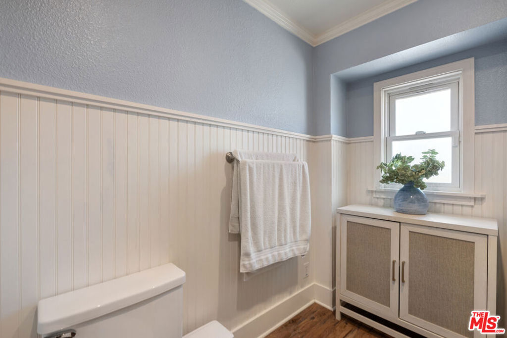 18626 Fairburn Street Property Photo 40