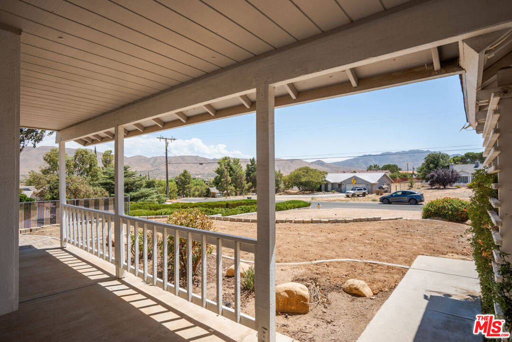 18626 Fairburn Street Property Photo 46
