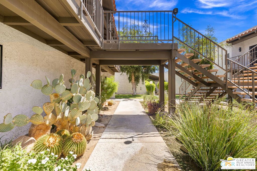 2230 S Palm Canyon Drive 6 Property Photo 3