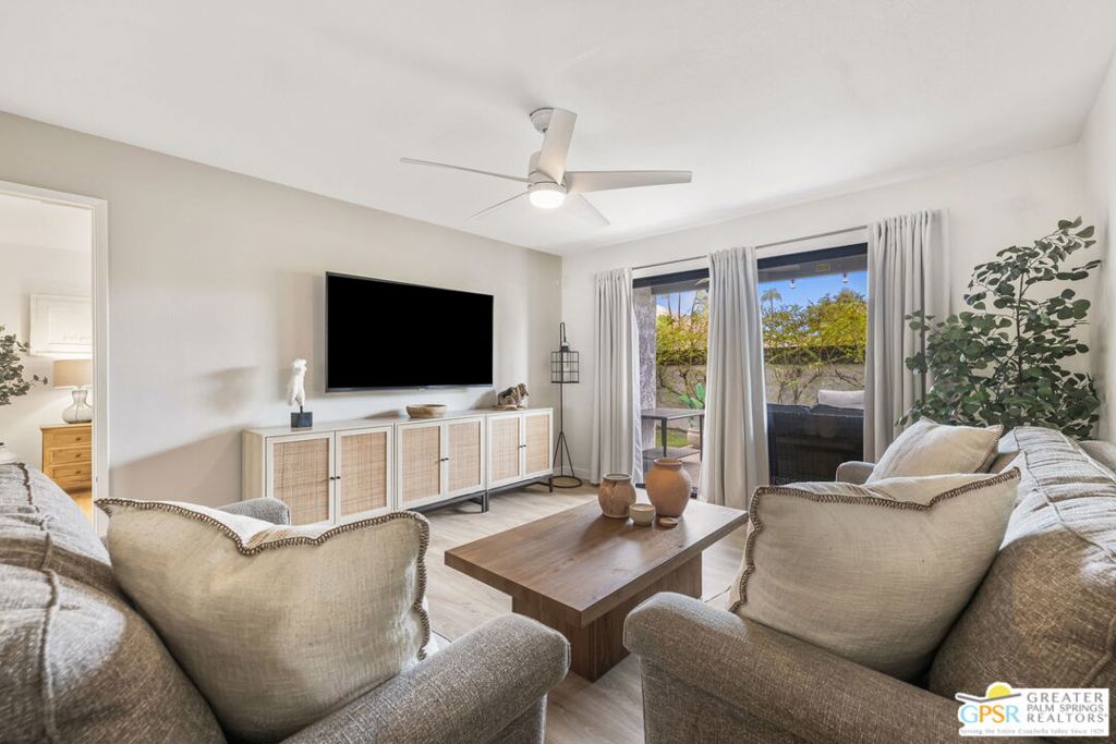 2230 S Palm Canyon Drive 6 Property Photo 15