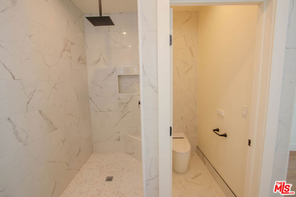 225 E Aeroplane Boulevard Property Photo 35