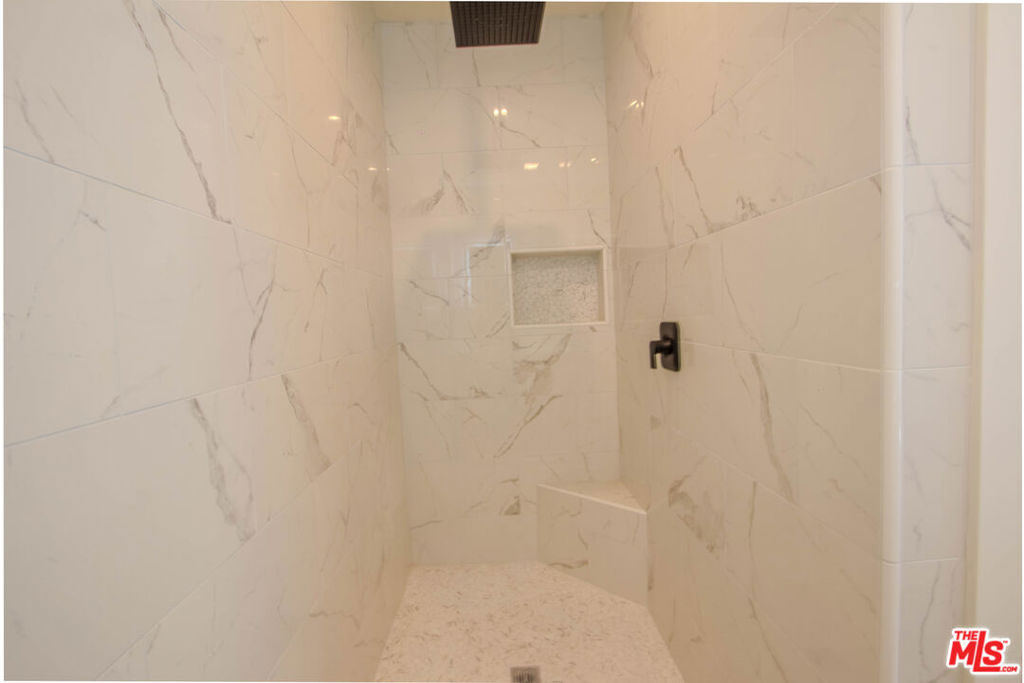 225 E Aeroplane Boulevard Property Photo 36