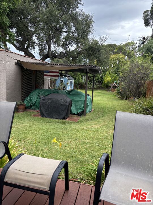 1431 N Hill Avenue Property Photo 31