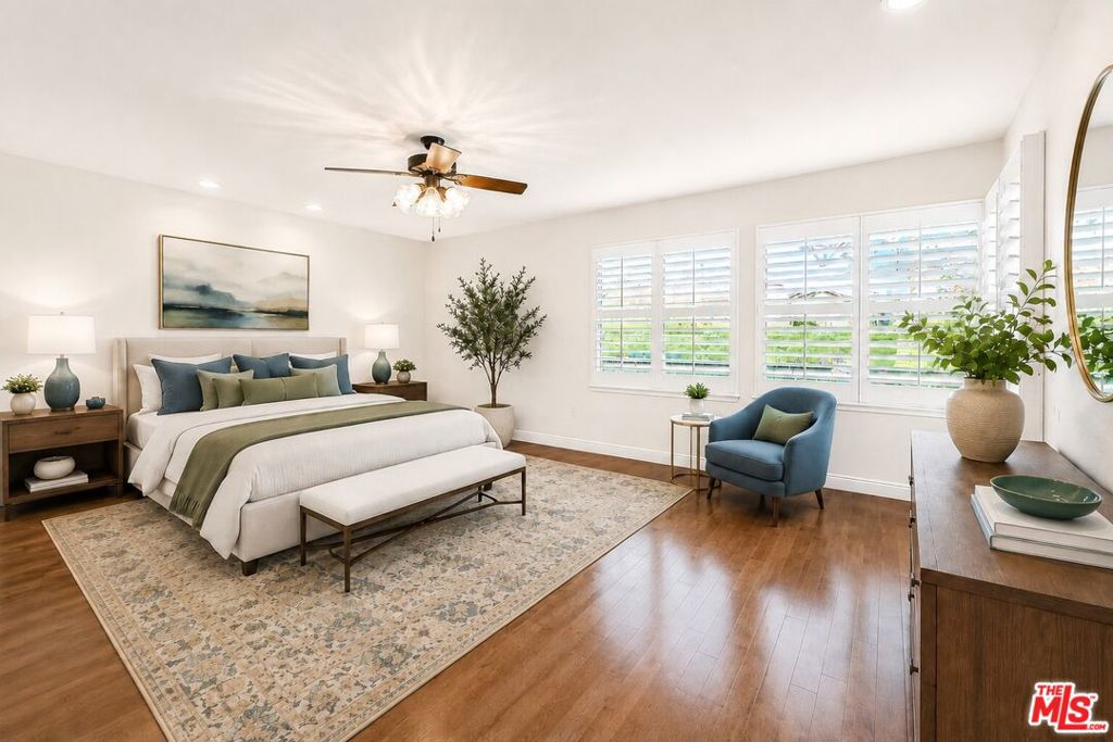 20151 Village 20 Property Photo 15