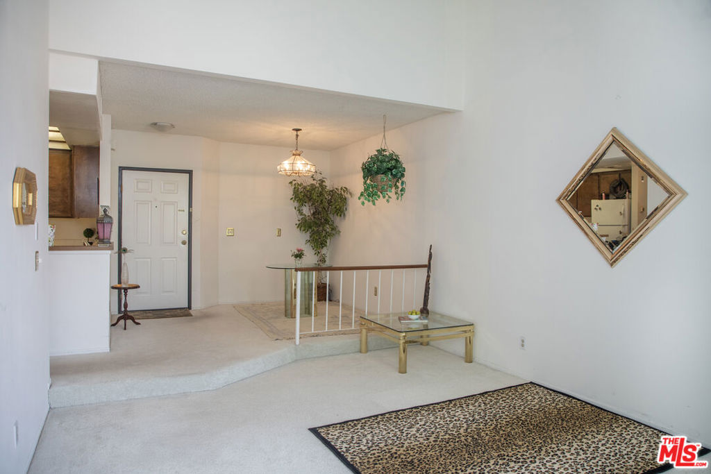 6323 Reseda Boulevard 44 Property Photo 5