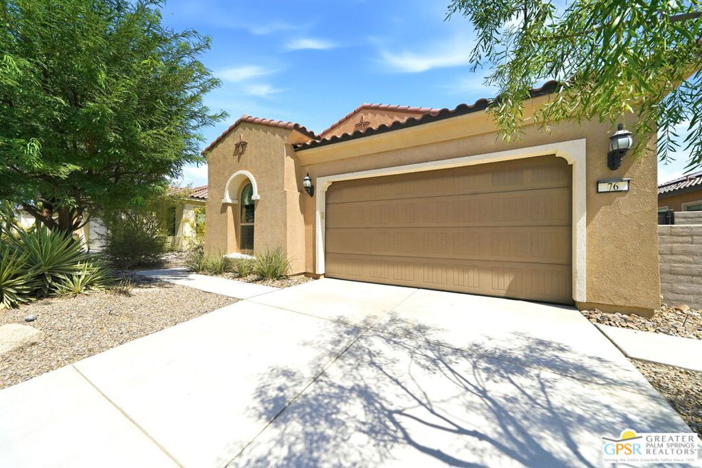 76 Burgundy Property Photo 10