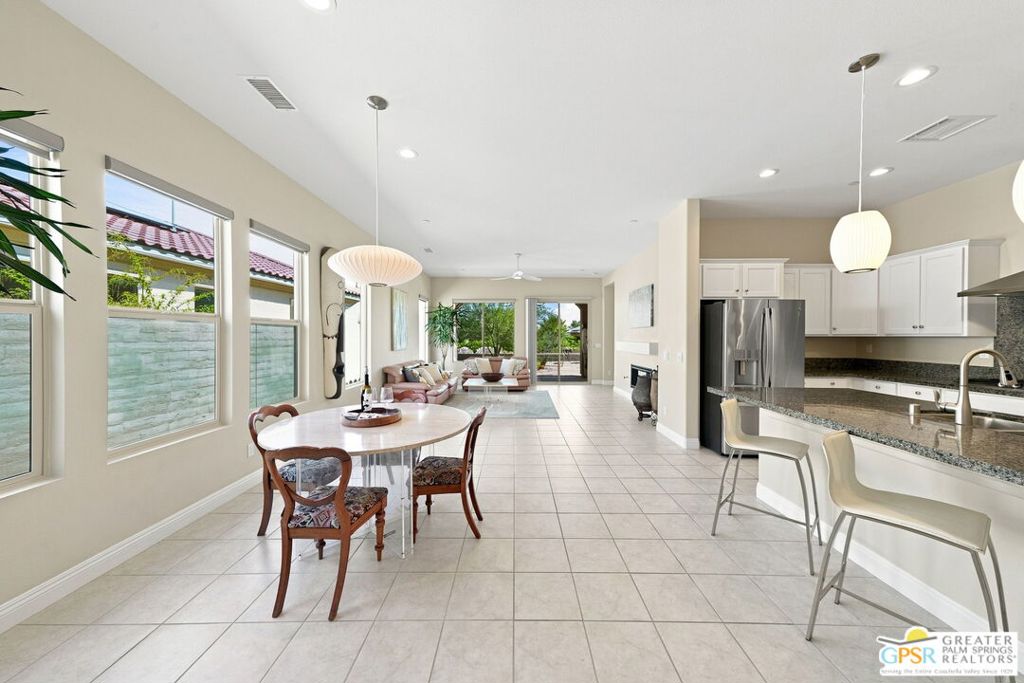 76 Burgundy Property Photo 12