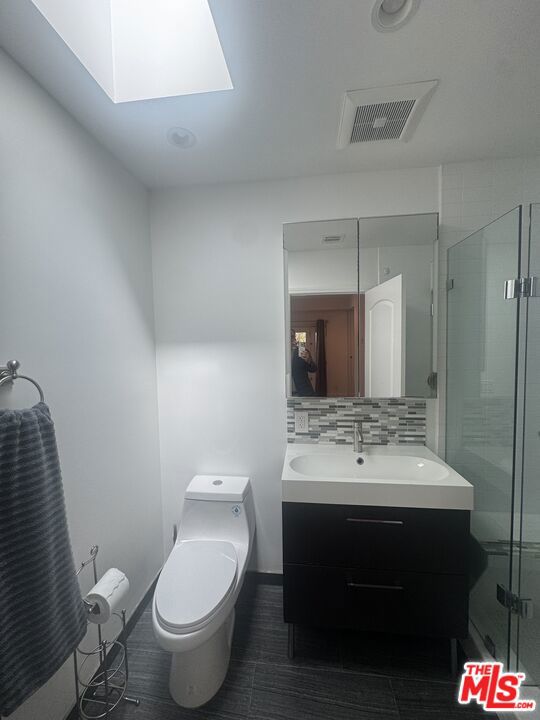 1020 Moraga Drive Property Photo 13