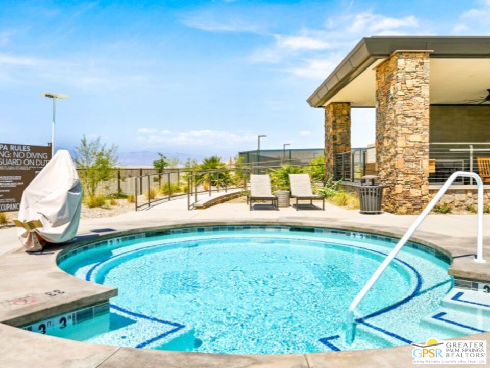 100 Zinfandel Property Photo 32
