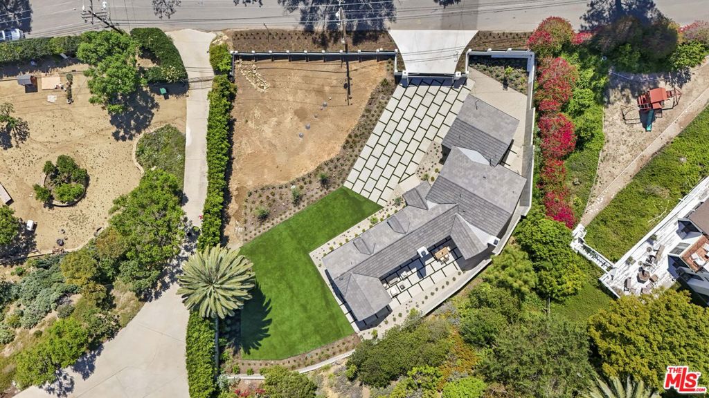 23813 Harbor Vista Drive Property Photo 29