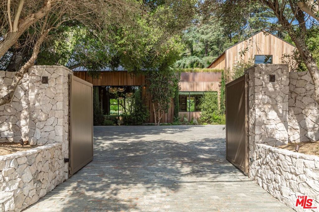 3405 Fryman Road Property Photo 12