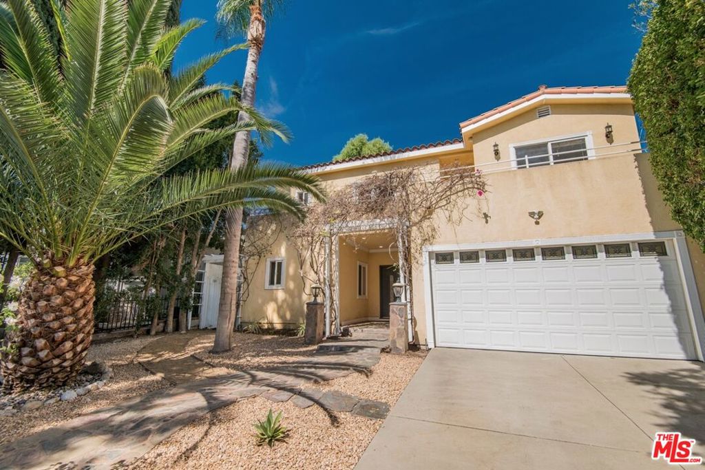4343 Shadyglade Avenue Property Photo 4