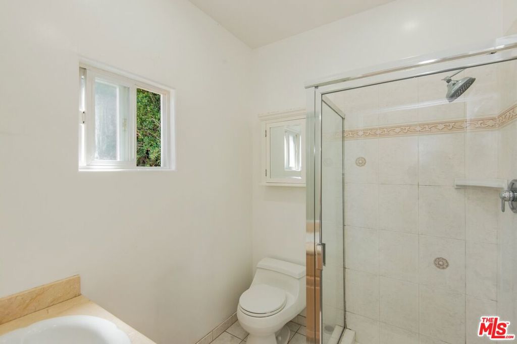 4343 Shadyglade Avenue Property Photo 31