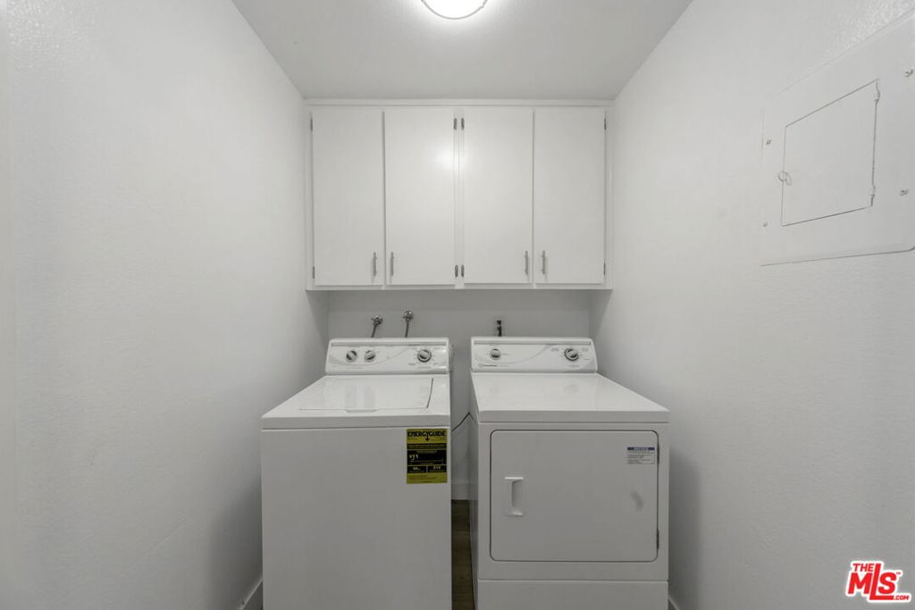 820 Pier Avenue 1 Property Photo 6