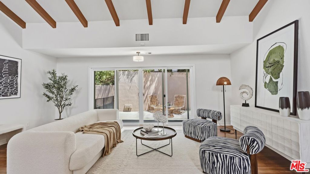 3160 Sepulveda Boulevard Property Photo 6
