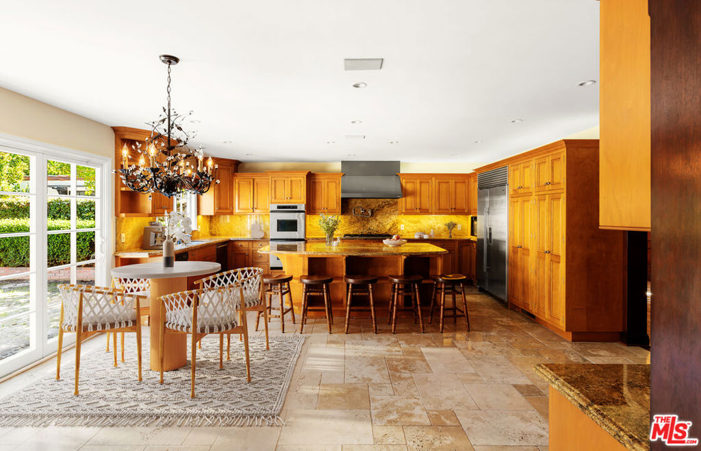 231 14th Street Property Photo 12