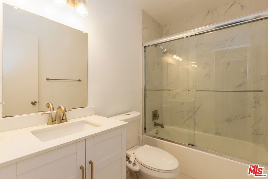 912 Hilldale Avenue 2 Property Photo 14