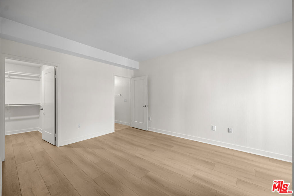 436 S Virgil Avenue 312 Property Photo 14