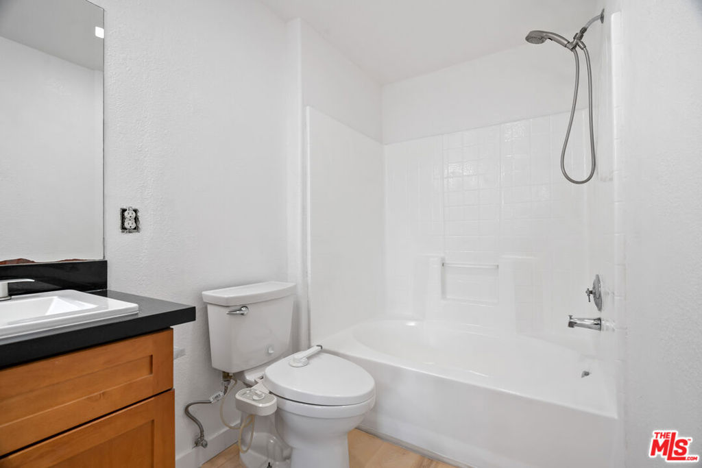 360 W Avenue 26 236 Property Photo 32