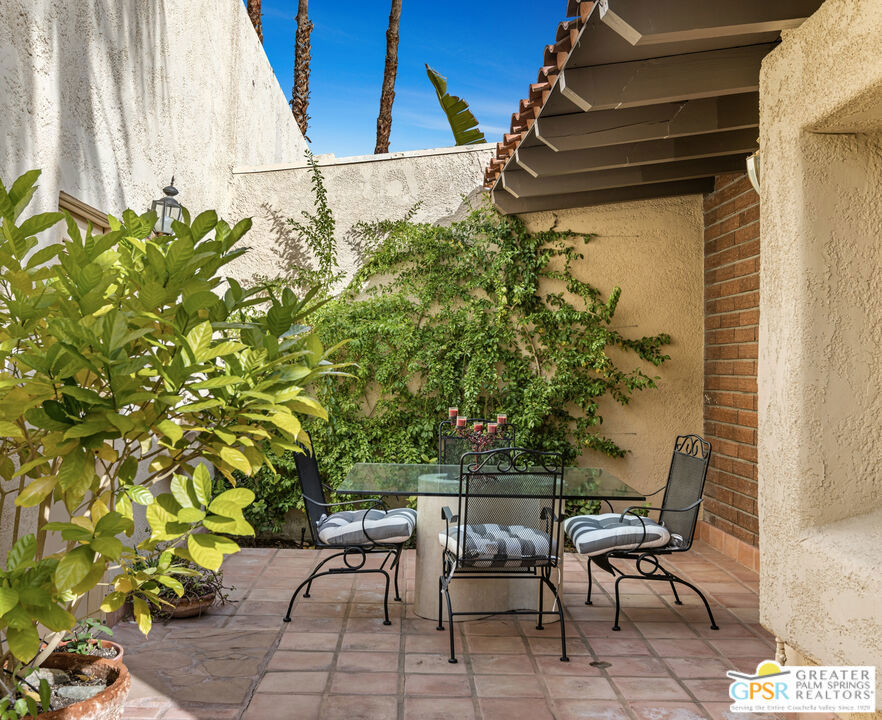 3600 E Bogert Trail B Property Photo 17