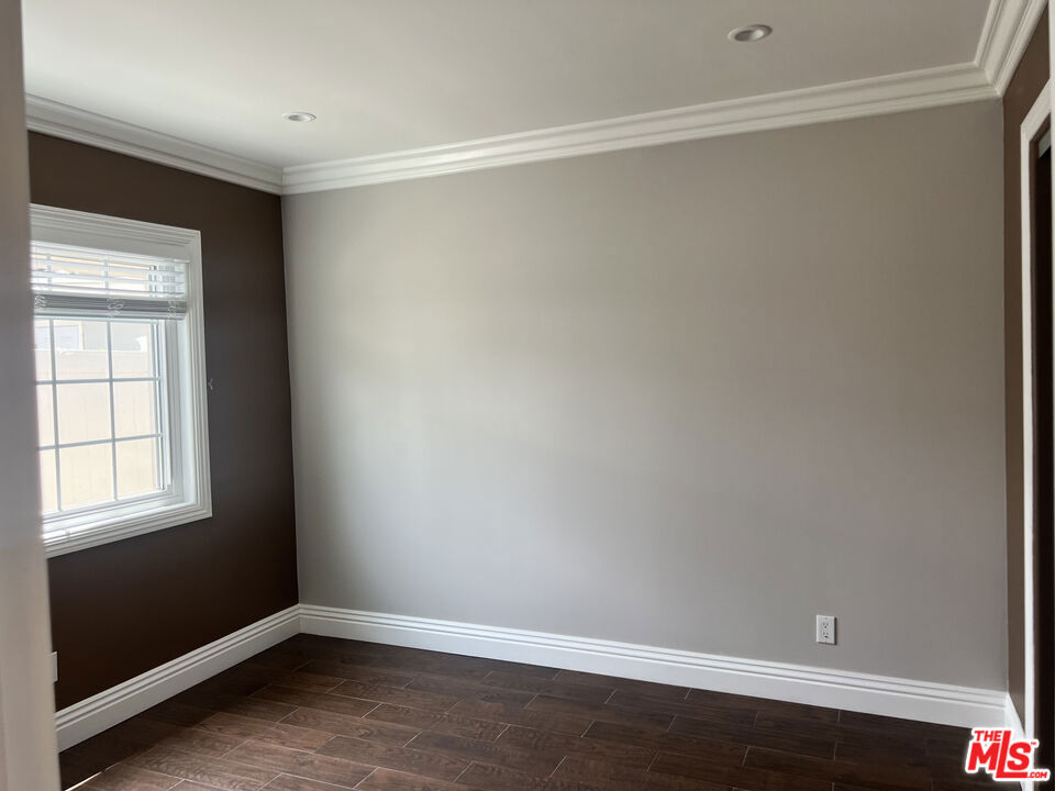 9716 Casaba Avenue Property Photo 7
