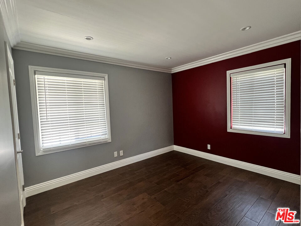 9716 Casaba Avenue Property Photo 8