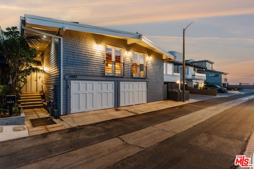 1424 Nathan Lane Property Photo