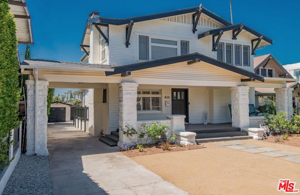 4530 W Washington Boulevard Property Photo 3