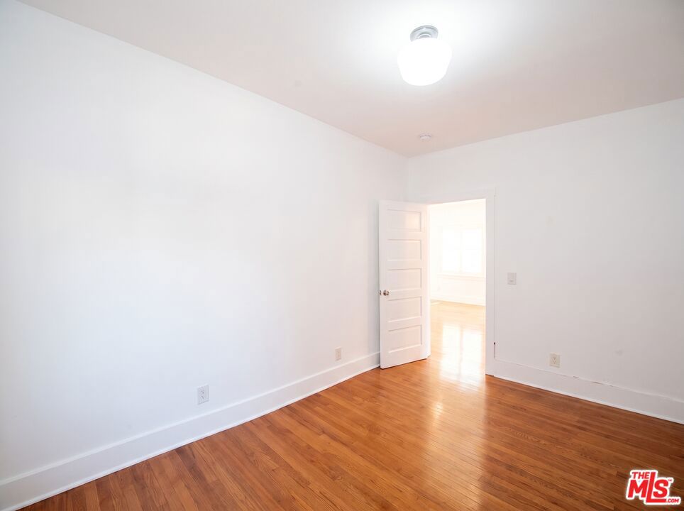 4530 W Washington Boulevard Property Photo 18