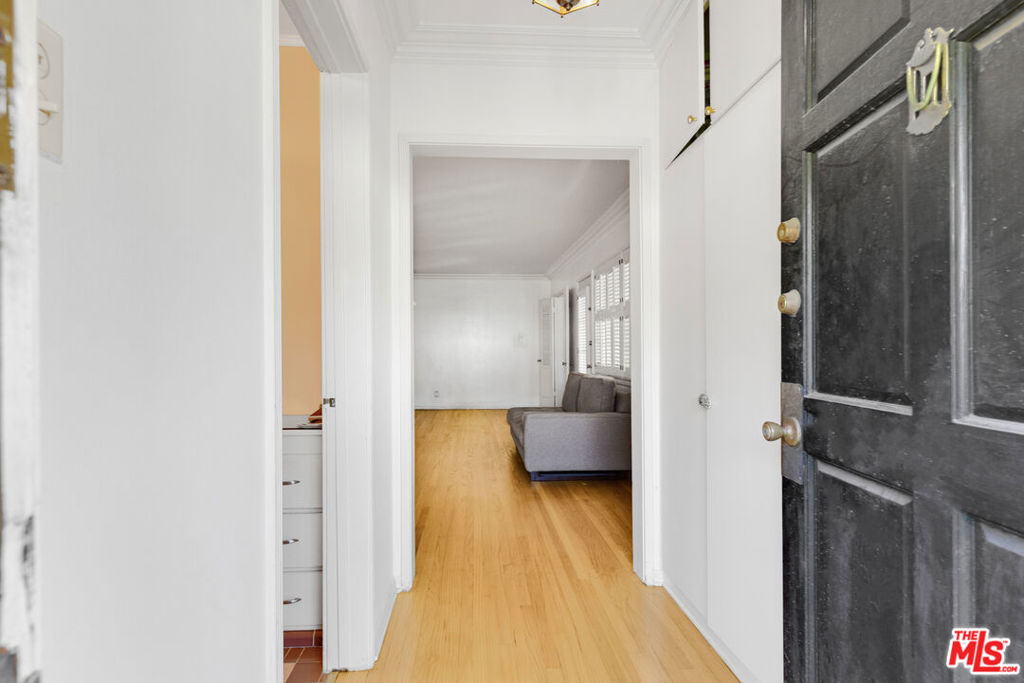 11737 Bellagio Road Property Photo 13