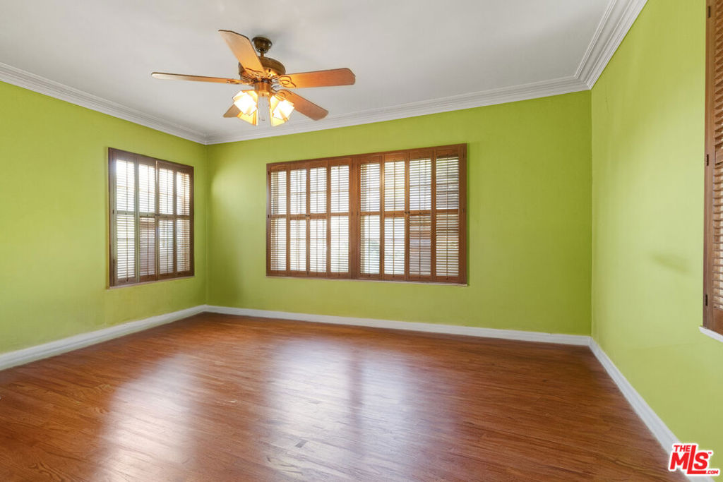 11737 Bellagio Road Property Photo 16
