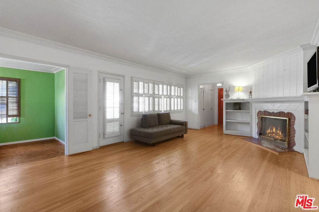 11737 Bellagio Road Property Photo 26