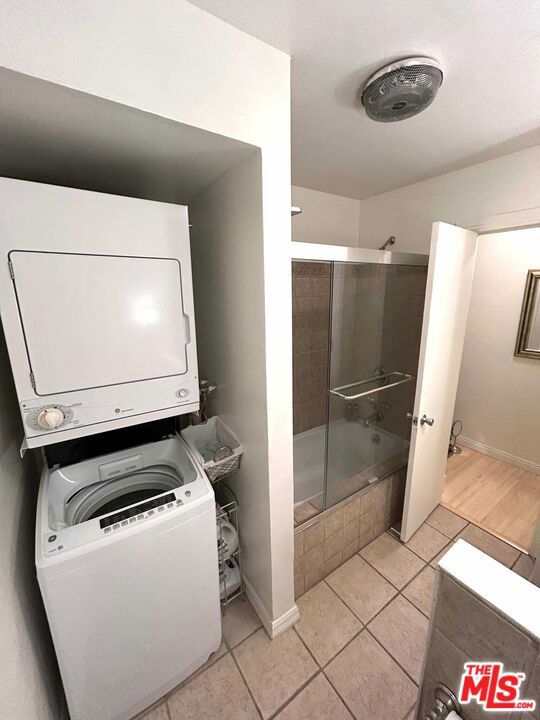 117 S Doheny Drive 206 Property Photo 12