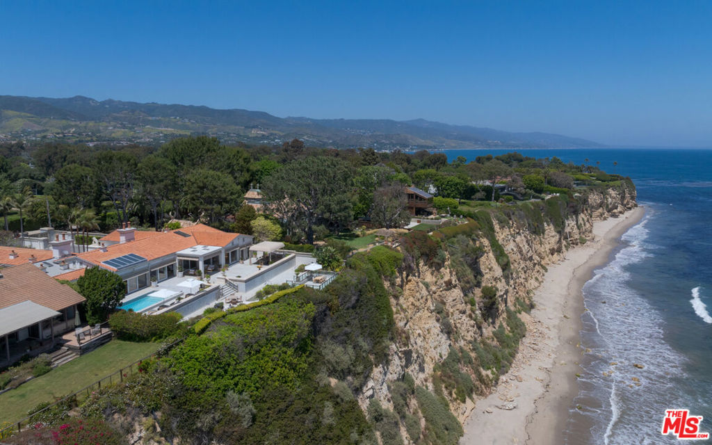 29000 Cliffside Drive Property Photo 4