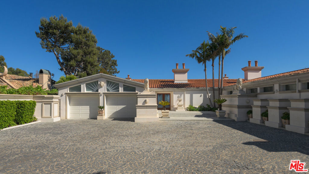 29000 Cliffside Drive Property Photo 11