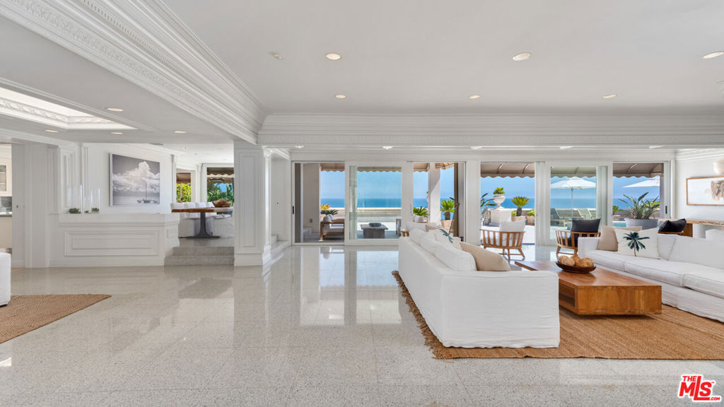 29000 Cliffside Drive Property Photo 12