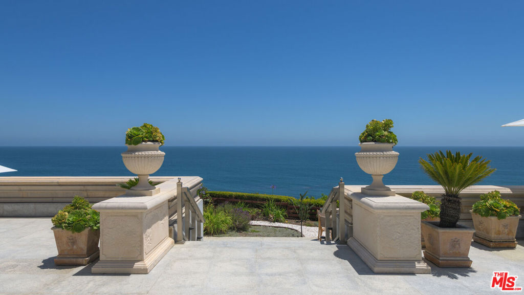 29000 Cliffside Drive Property Photo 37
