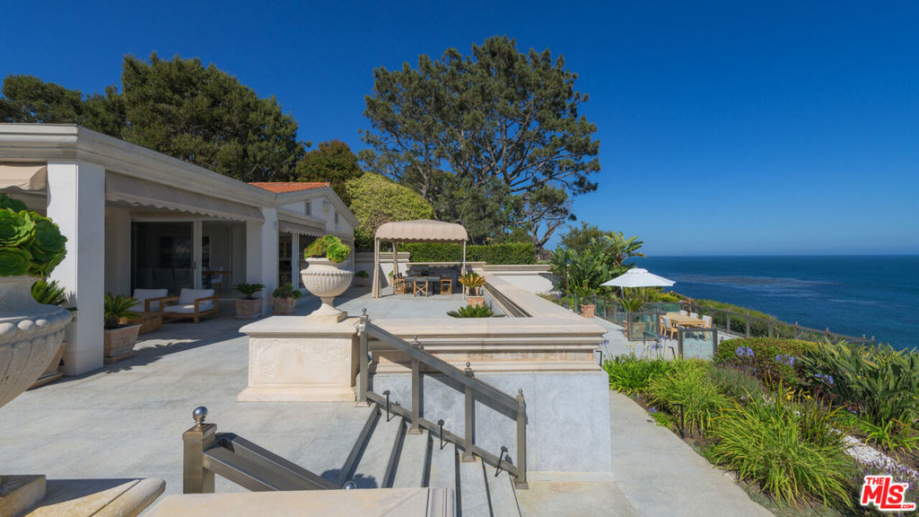 29000 Cliffside Drive Property Photo 38