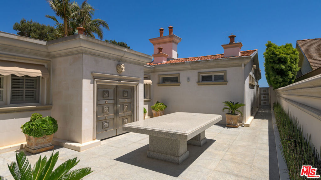 29000 Cliffside Drive Property Photo 49